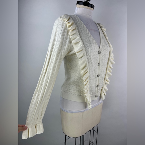 💚 2963. Ruffled Button Front Cream Cardigan - Picture 3 of 7